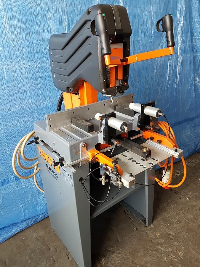 Used MILLING AND COPYING MACHINE TEKNA TK 579 YEAR 1997