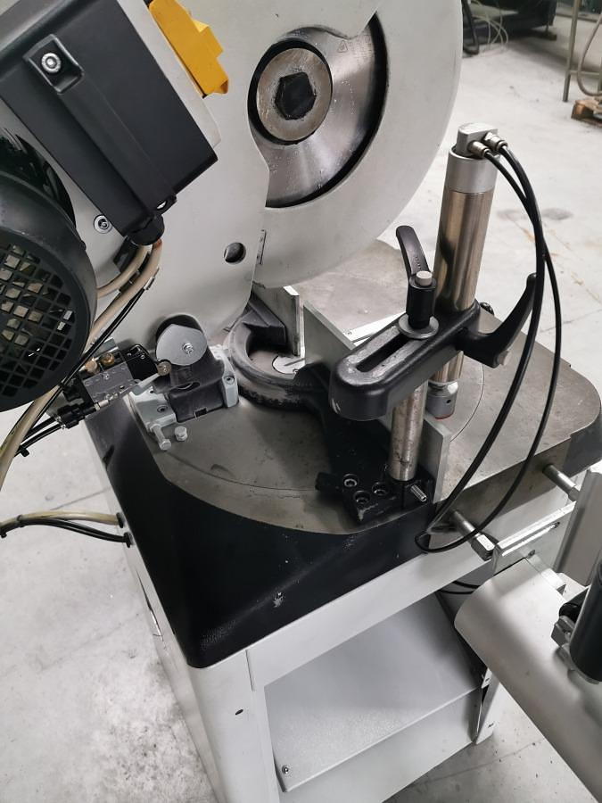 Used SINGLE HEAD SAW FOM INDUSTRIE SIKA PLUS YEAR 2013