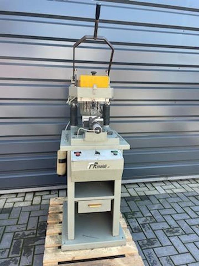 Used RINALDI MULTYFOR M MULTI-SPINDLE HINGE DRILL