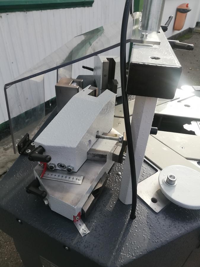 Used CORNER CRIMPING MACHINE PRESSTA EISELE 2000 YEAR 2000
