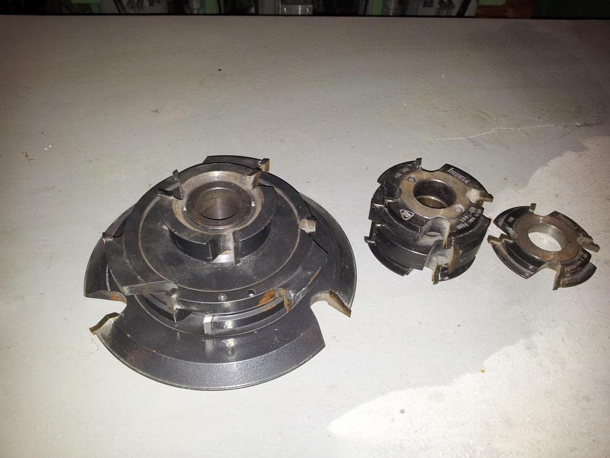 Used CUTTERS (50 PIECES) FOR POST CLEANERS AND CUTTERS VARIOUS SYSTEMS