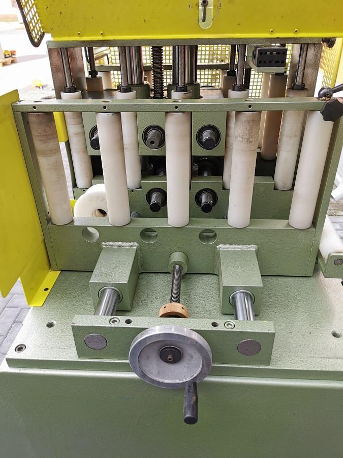 Used ISOMAT 3