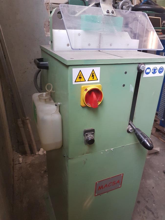 Używane PIŁA JEDNOGŁOWICOWA DO LISTEW ALUMINIOWYCH MACSA M 300 ROK 2008