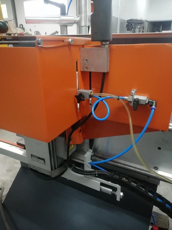 Used ELUMATEC POST MILLING MACHINE AF 222