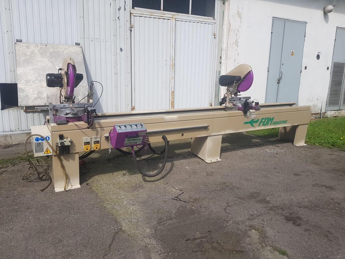 Used FOM MOXIE X2 LONG DOUBLE-HEADED ALUMINIUM SAW