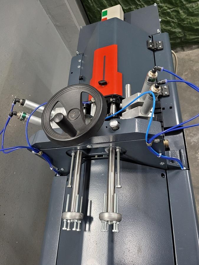 Used GLAZING BAR SAW STB / FIMTEC GS 225 A YEAR 2003