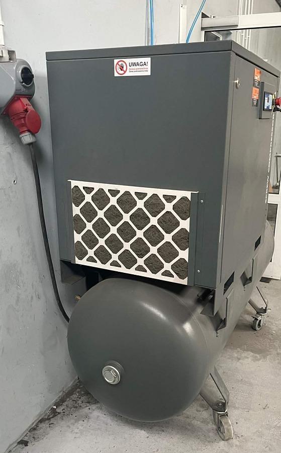 Used SCREW COMPRESSOR WALTER SKTG 7.5 P YEAR 2020