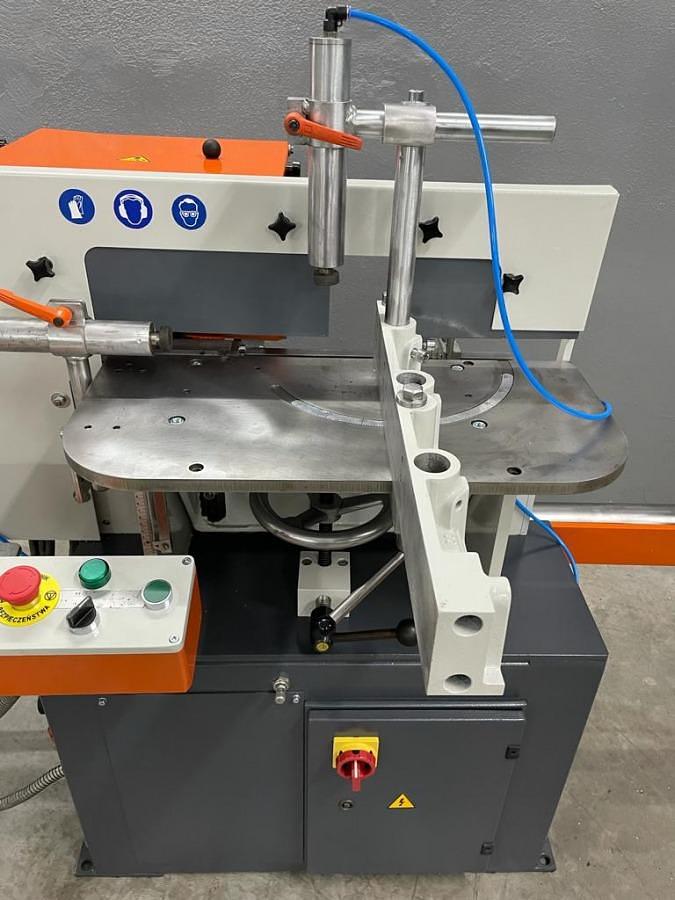 Used ELUMATEC POST MILLING MACHINE AF 223