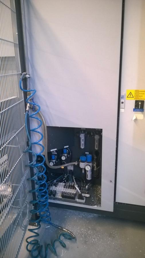 Used ELUMATEC SEALING AND CLEANING LINE YEAR 2010
