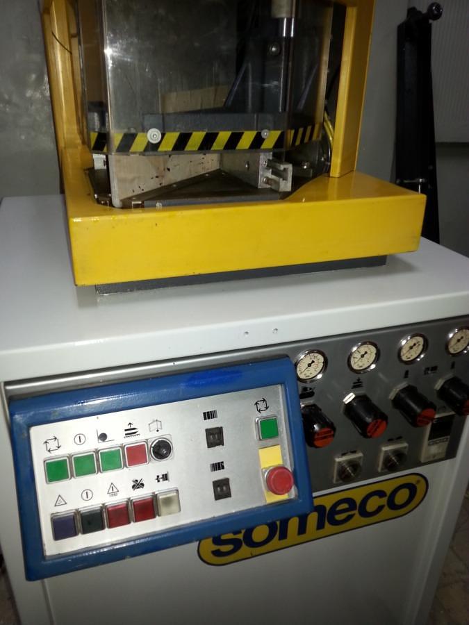 Używane ZGRZEWARKA JEDNOGŁOWICOWA ELUMATEC / SOMECO LV 510 ROK 1993