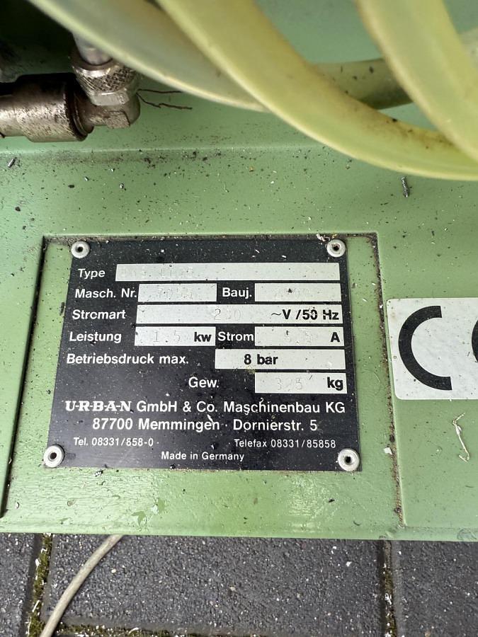 Używane ZGRZEWARKA JEDNOGŁOWICOWA URBAN AKS 1105 ROK 2000