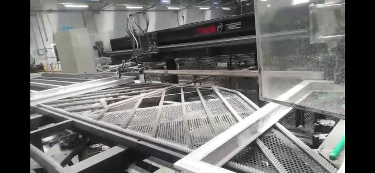Used WELDING AND CLEANING LINE STB YEAR 2007