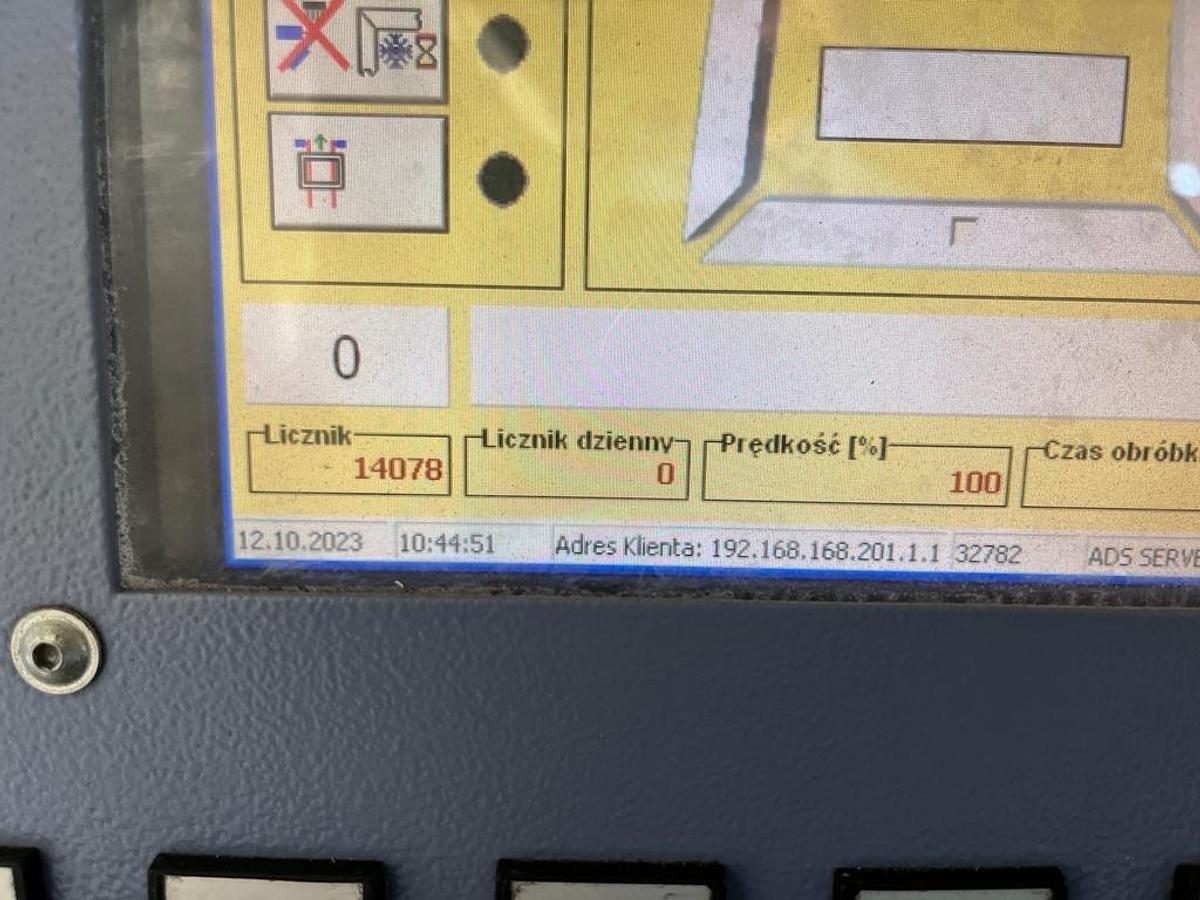 Używane CENTRUM OBRÓBCZE ROTOX ZOR 941 ROK 2008
