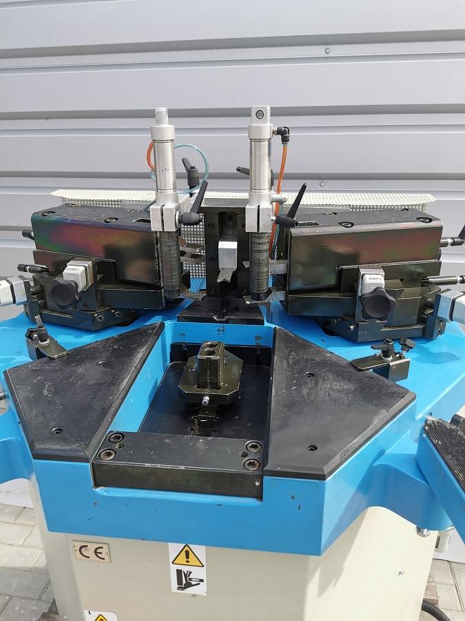 Used CRIMPING MACHINE PREZ-MET PN 200 YEAR 2013PREZ-MET PN 200 ROTARY CLAMMER/COMPETER 2013