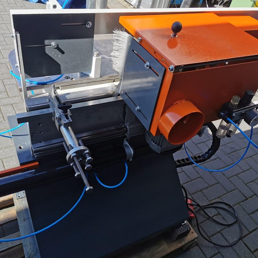 Used AUTOMATIC POST MILLING MACHINE ELUMATEC AF 223