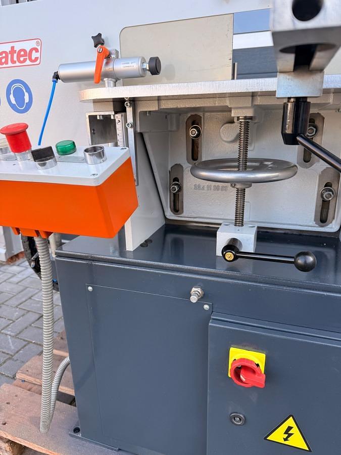 Used 2003 ELUMATEC AF 223 / 00 COLUMN MILL