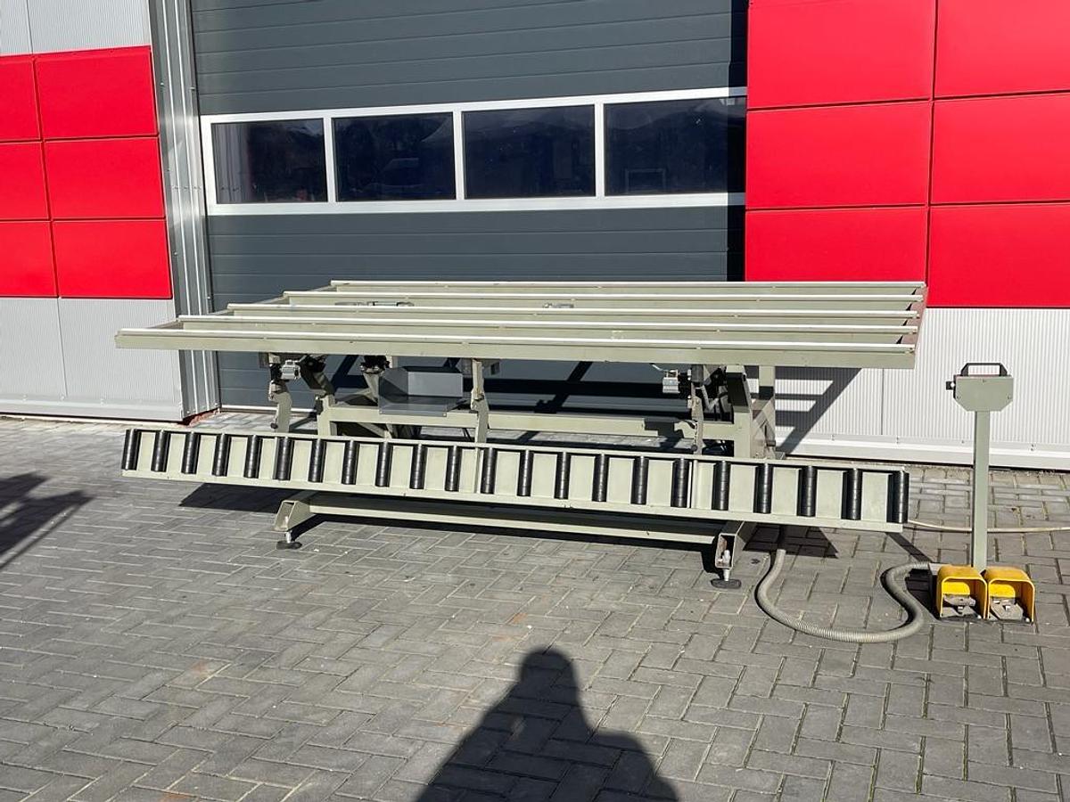 Used TILT TABLE EMMEGI SISTEMI FIX 300 YEAR 2003