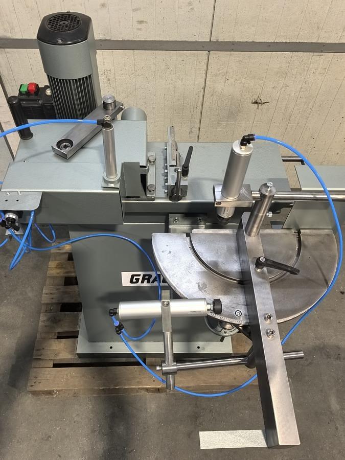 Used POLE MILLING MACHINE GRAULE AKF 6/250