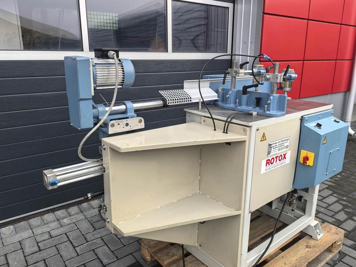 Used AUTOMATIC POST MILLING MACHINE ROTOX SAF 365