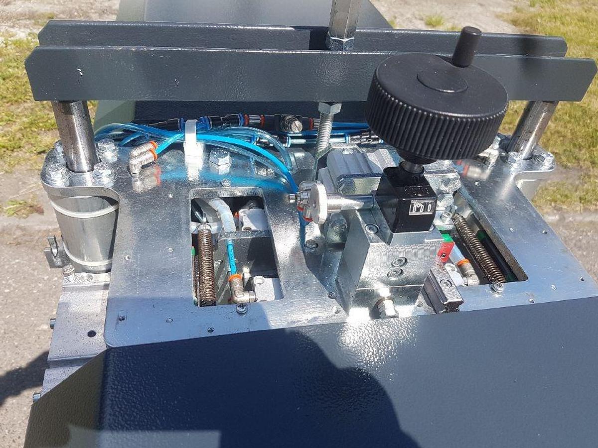 Używane PIŁA DO LISTEW PRZYSZYBOWYCH GRAF SYNERGY / FIMTEC GS 250 ROK 2012