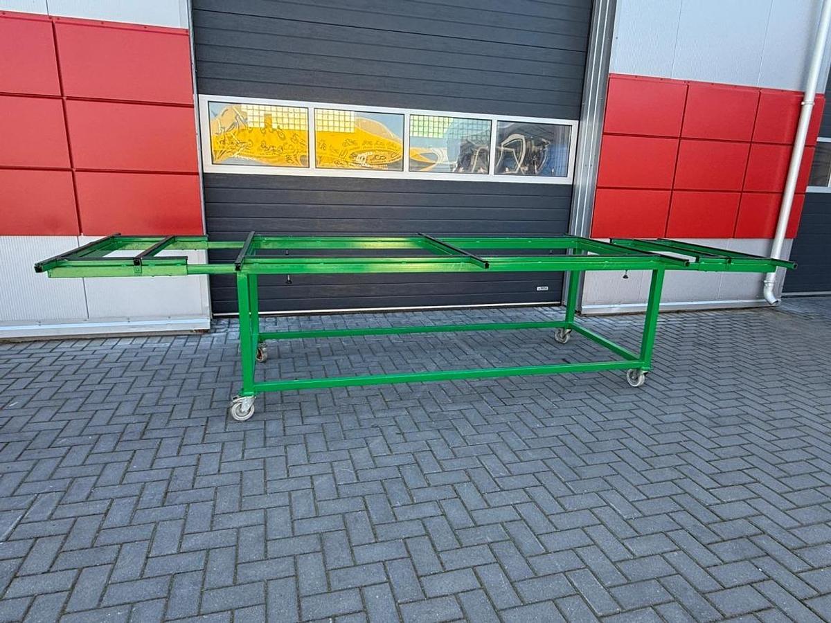 Used ASSEMBLY TABLE FOR ALUMINIUM