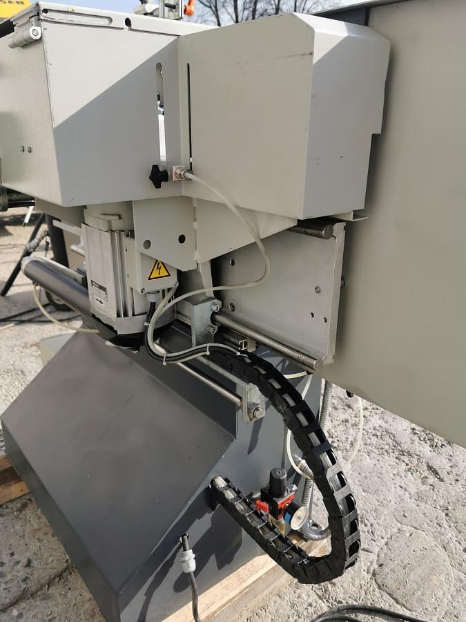 Used COLUMN MILLING MACHINE ELUMATEC AF 223 YEAR 1997