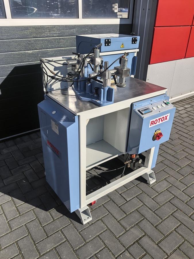 Used POLE MILLING MACHINE ROTOX SAF 165 YEAR 2005