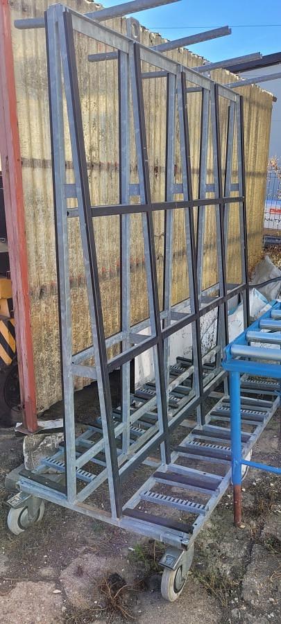 Used GLASS TROLLEY STAND