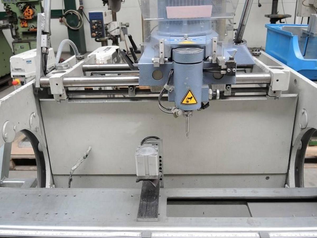 Used MILLING AND COPYING MACHINE ROTOX KF 344 YEAR 2008