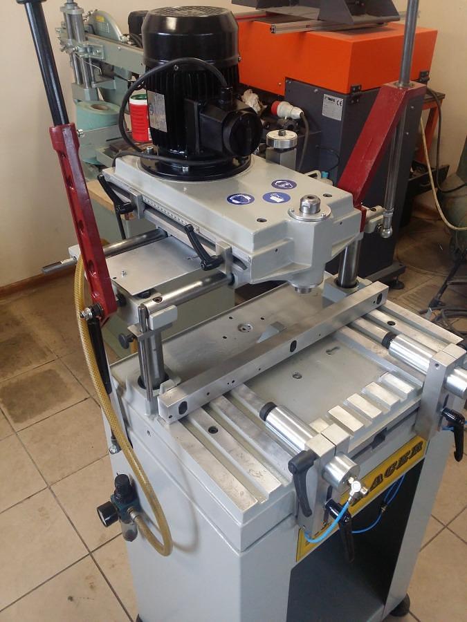 Used MILLING AND COPYING MACHINE LGF TRACER TR 500