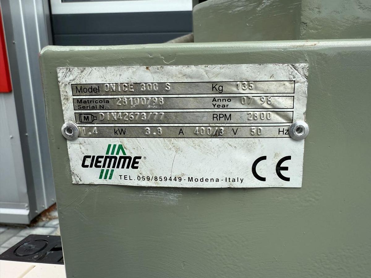 Used CIEMME ONICE 300 S SINGLE HEAD SAW