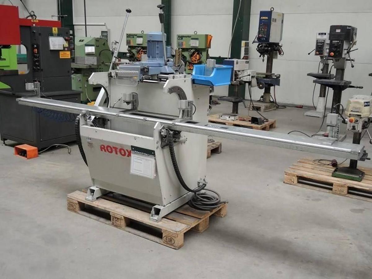 Used MILLING AND COPYING MACHINE ROTOX KF 344 YEAR 2008