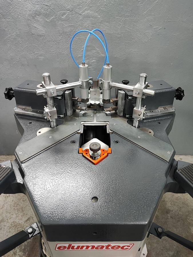 Used CORNER CRIMPING MACHINE ELUMATEC EP 124 YEAR 2006