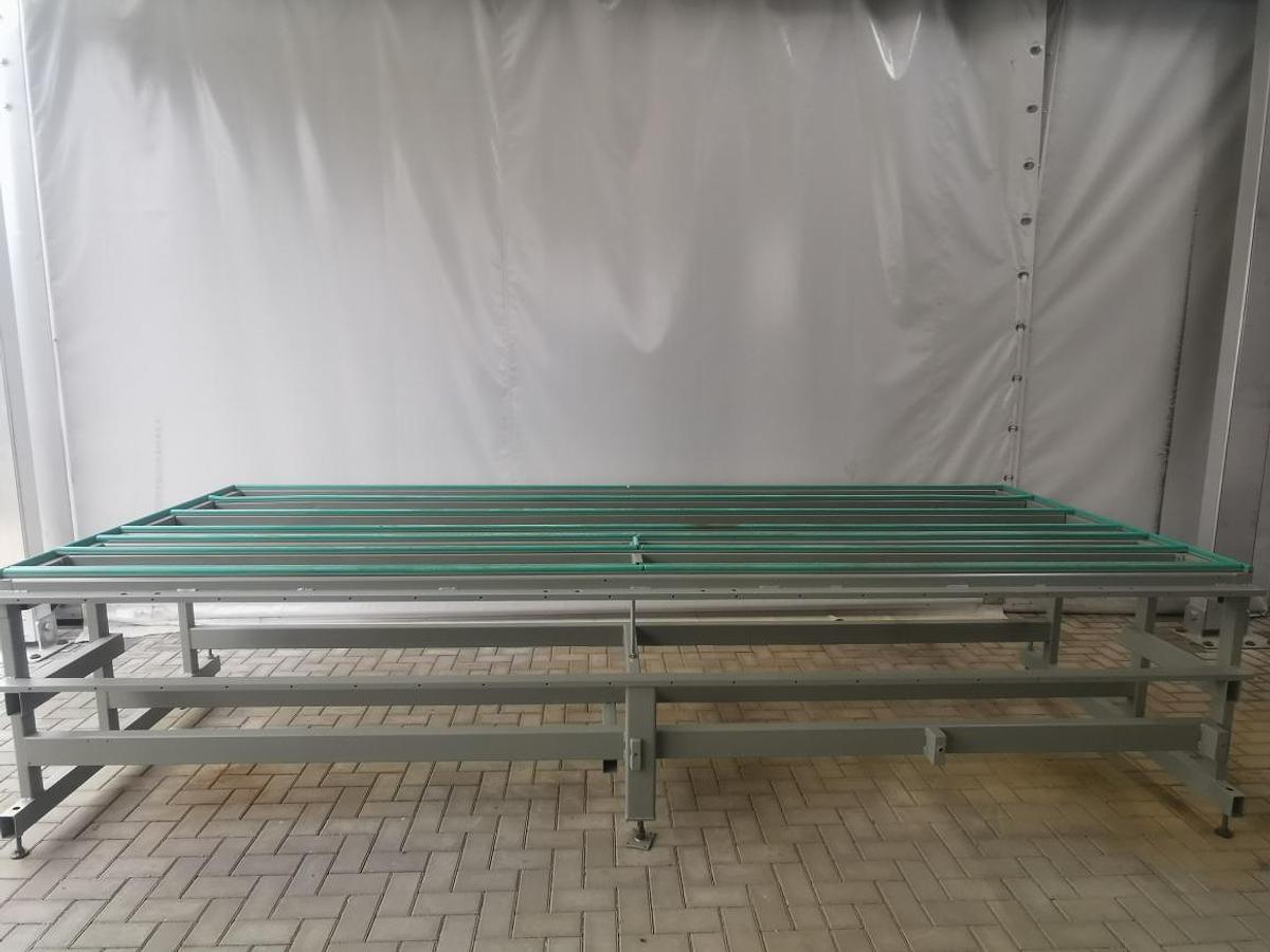 Used FEDERHENN ASSEMBLY TABLE