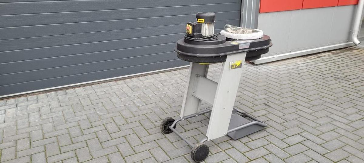Used WOODSTER FERTILISER dc 12 YEAR 2014
