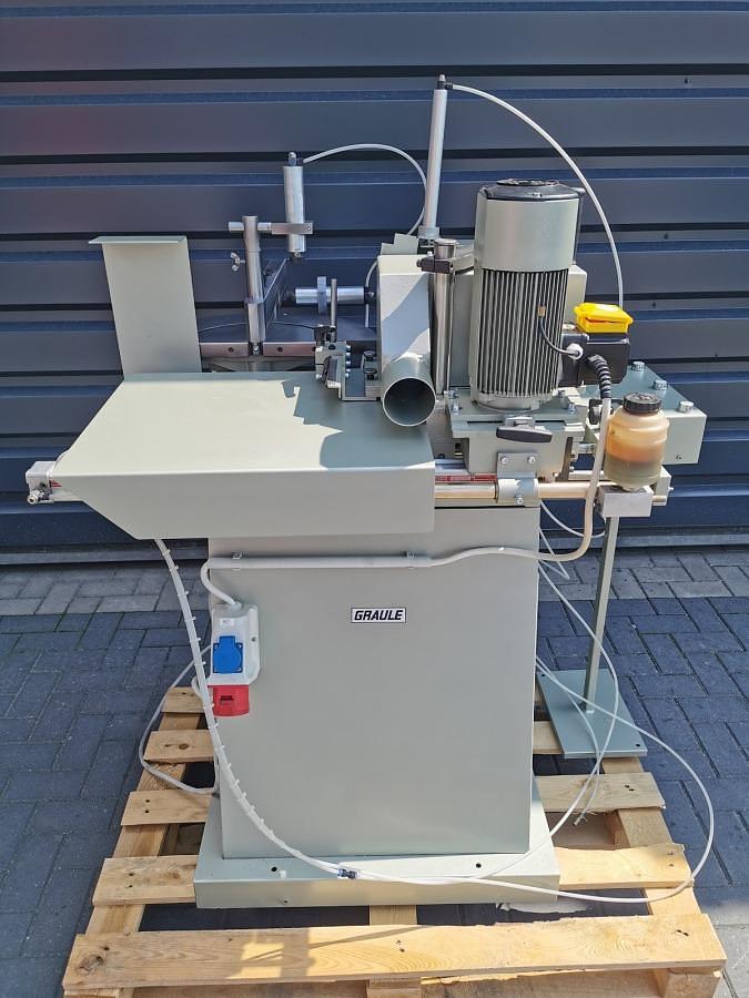Używane FREZARKA DO SŁUPKA AUTOMATYCZNA GRAULE AKF 6/250