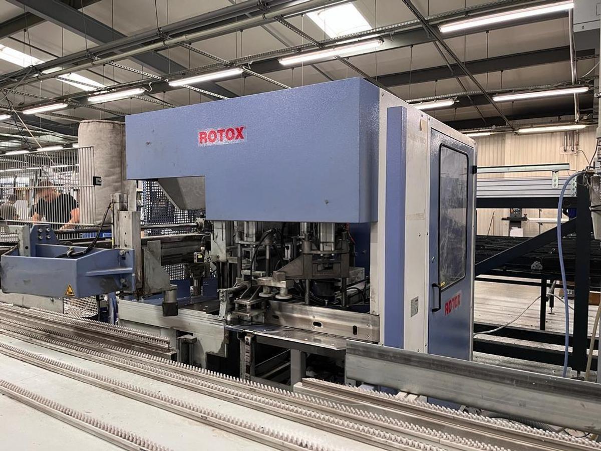 Used CNC CORNER CLEANING MACHINE ROTOX EPA 472 + WT YEAR 2011