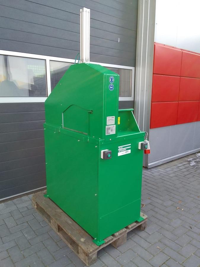Używane PIŁA DO ROLET ZEWNĘTRZNYCH AUTOMATYCZNA ALUMA RIESLE RPS 600 PN ROK 2011
