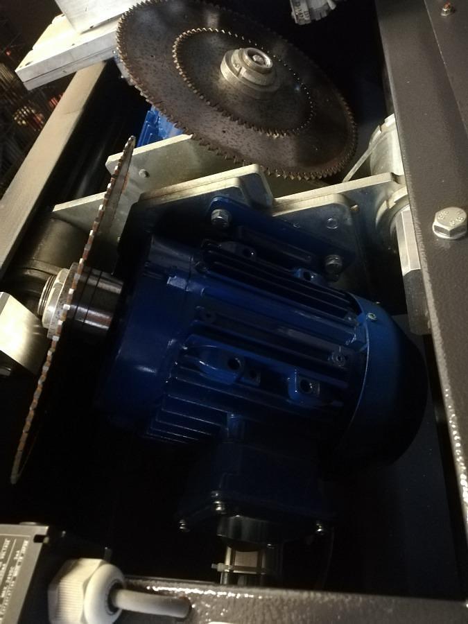 Używane PIŁA DO LISTEW PRZYSZYBOWYCH  FIMTEC GS 250 / V3 ROK 2013