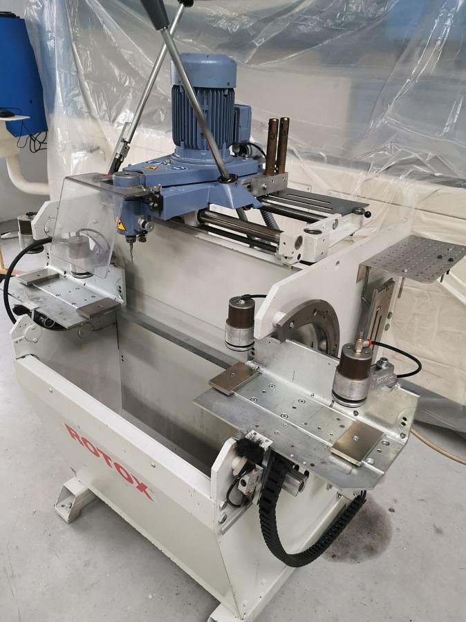 Used MILLING MACHINE ROTOX KF 347 YEAR 2008