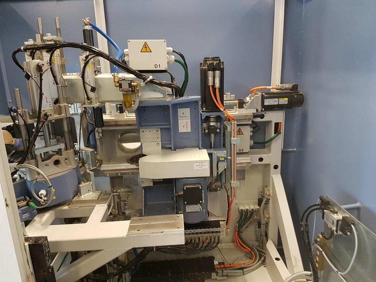Używane OCZYSZCZARKA CNC DO NAROŻY ROTOX EPA 472  ROK 2012
