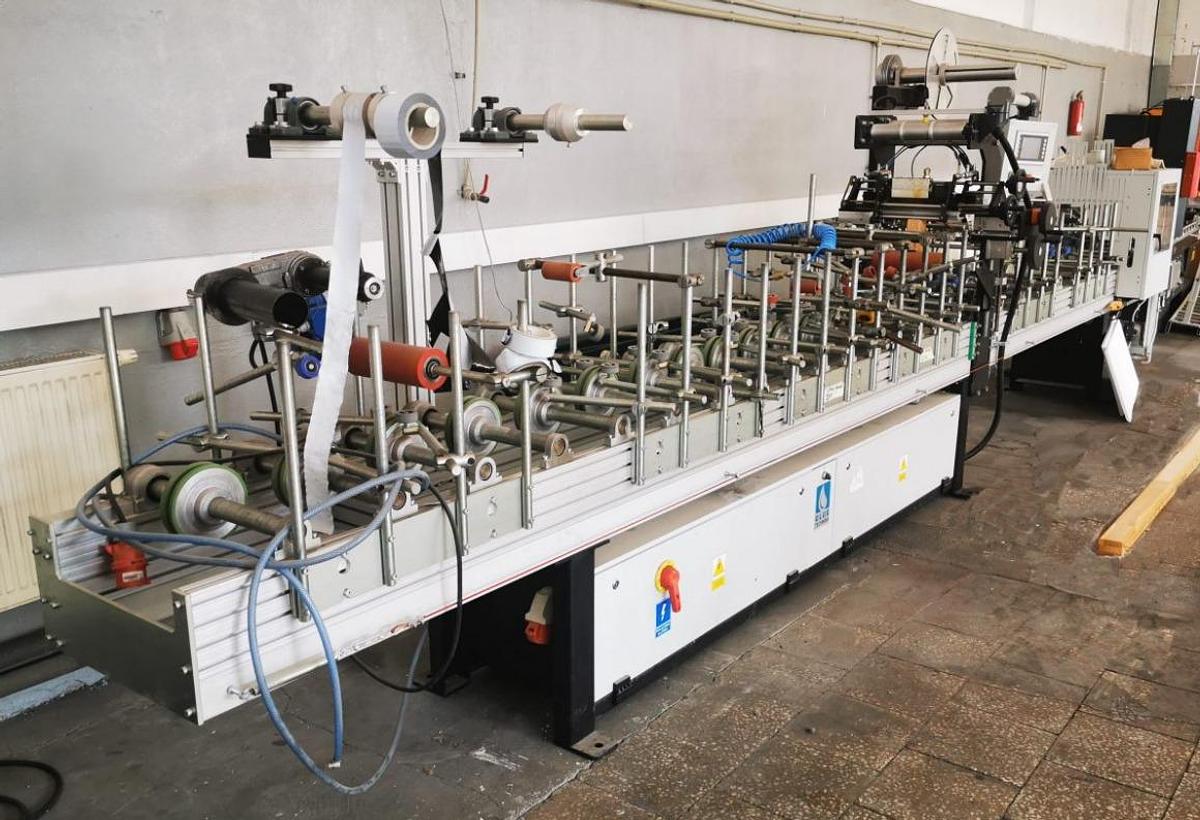 Used GLUE TECHNIQUE VENEER MACHINE PUR OK- 250.7000 YEAR 2015