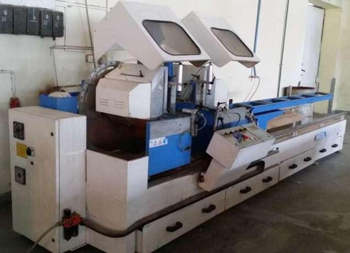 Used MECAL SW 453 PLUG DOUBLE-HEAD AUTOMATIC SAW FOR AL AND PVC YEAR 2008
