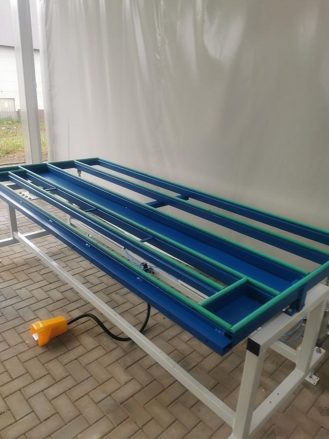 Used FEDERHENN ASSEMBLY TABLE