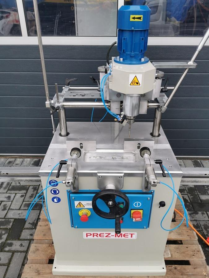 Used MILLING AND COPYING MACHINE PREZ-MET 42 MP YEAR 2008