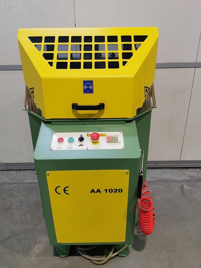Używane PIŁA JEDNOGŁOWICOWA AUTOMATYCZNA KABAN AA 1020 ROK 2008