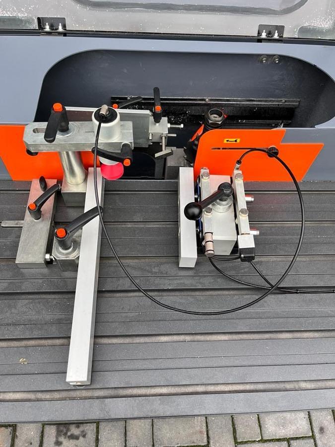 Used POLE MILLING MACHINE TEKNA TK 661 M YEAR 2008