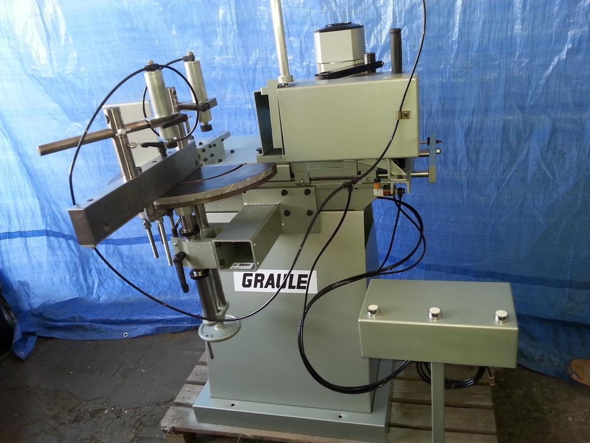 Used AUTOMATIC POST MILLING MACHINE GRAULE AKF 6/250