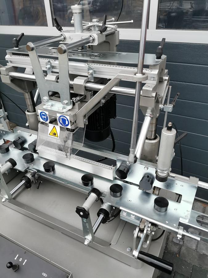 Używane FREZARKO - KOPIARKA DO ALUMINIUM RINALDI FC 360 S ROK 2017
