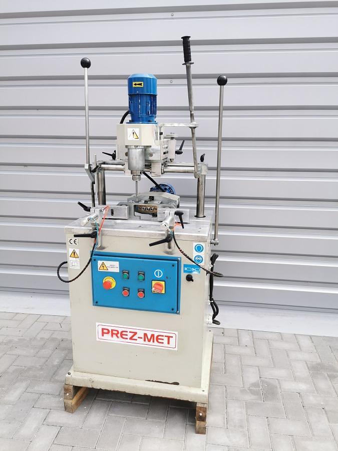 Used MILLING AND COPYING MACHINE PREZ-MET 42 M YEAR 2008